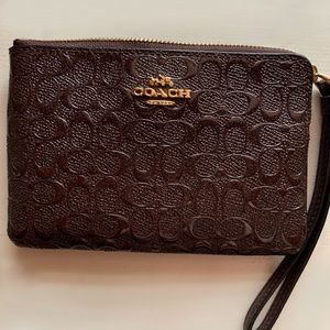 AUTH Coach Wristlet
